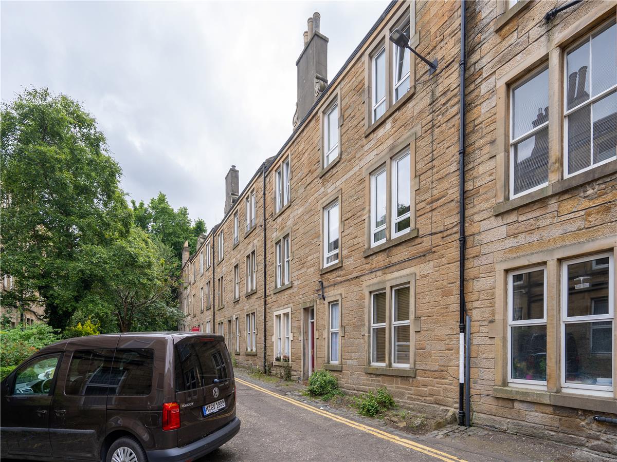 Thistle Place