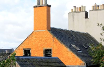 Cracks, Movement and Knowing When to Call a Surveyor